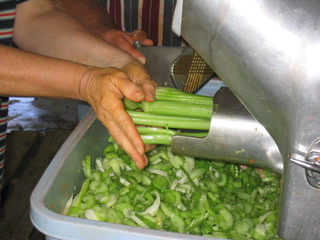The fast way to chop celery!