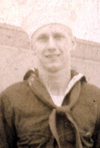 Gerald Jones, WW II