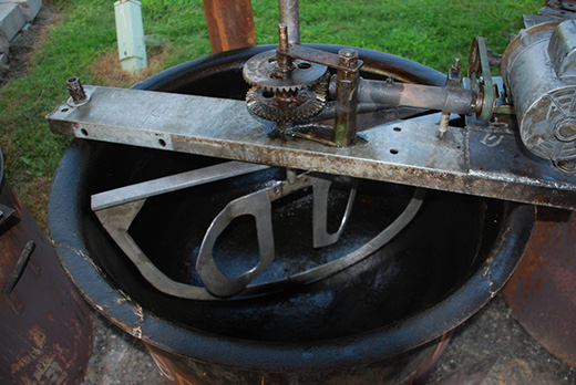 fully assembled stirrer over an empty kettle